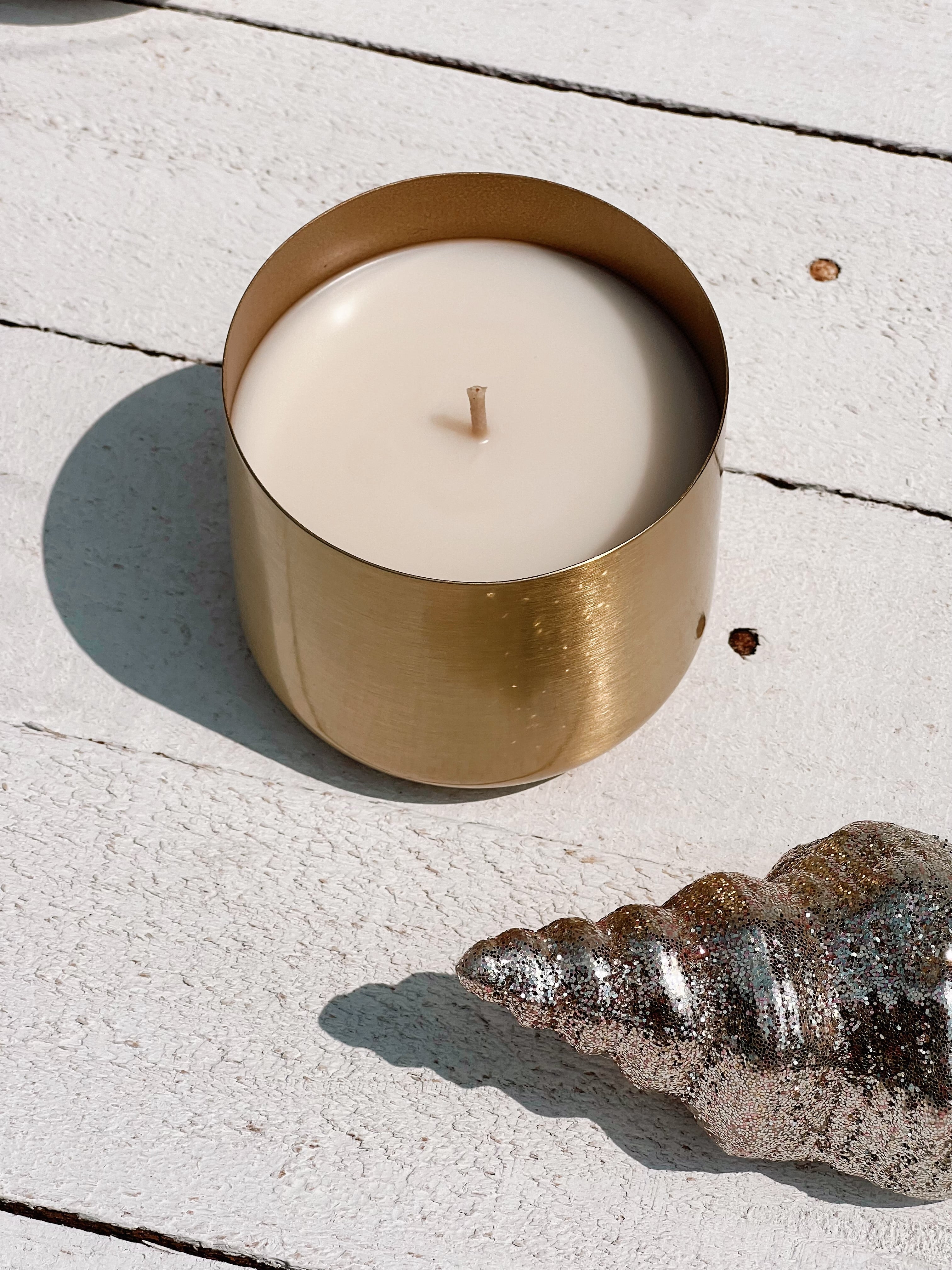 XL gold christmas soy candle | sugar plum