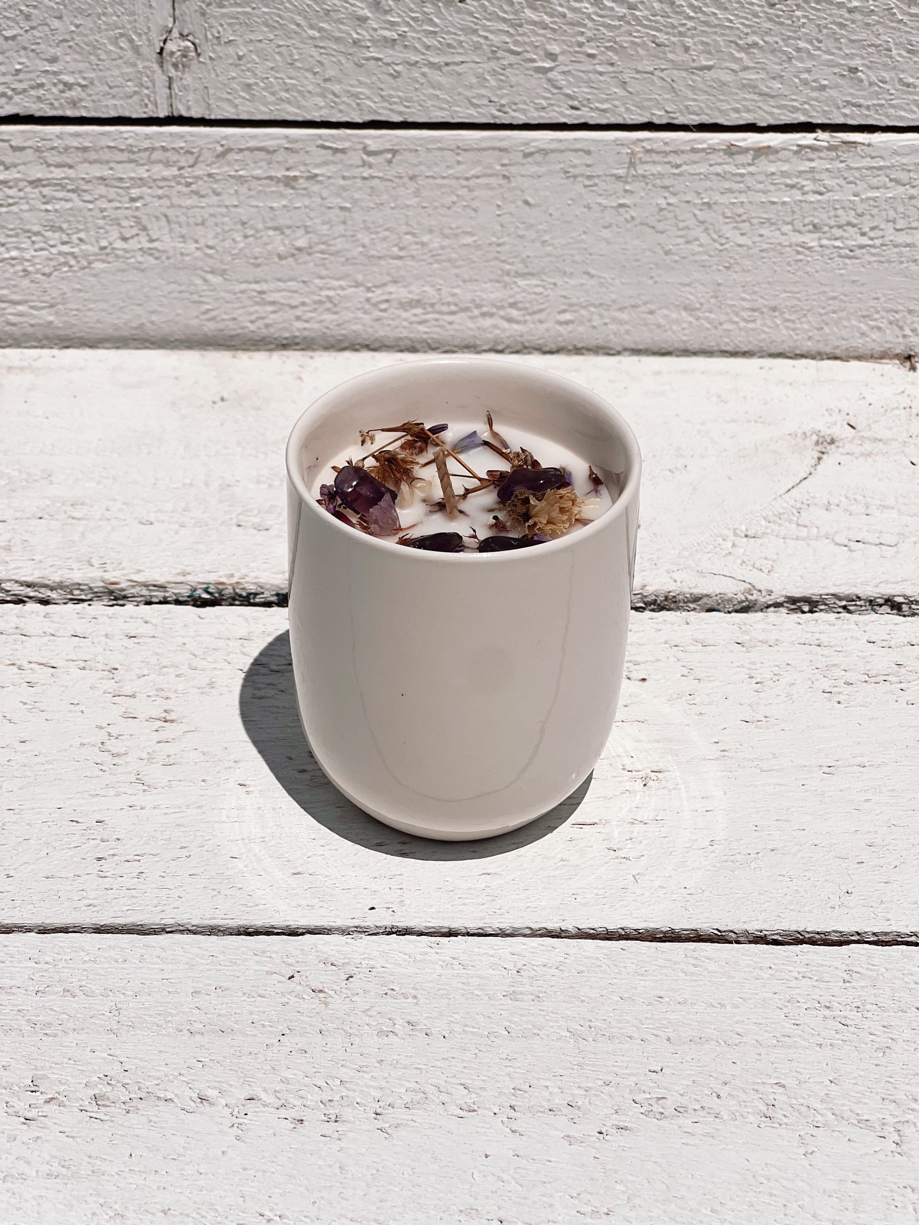 botanical ceramic soy candle | amethyst