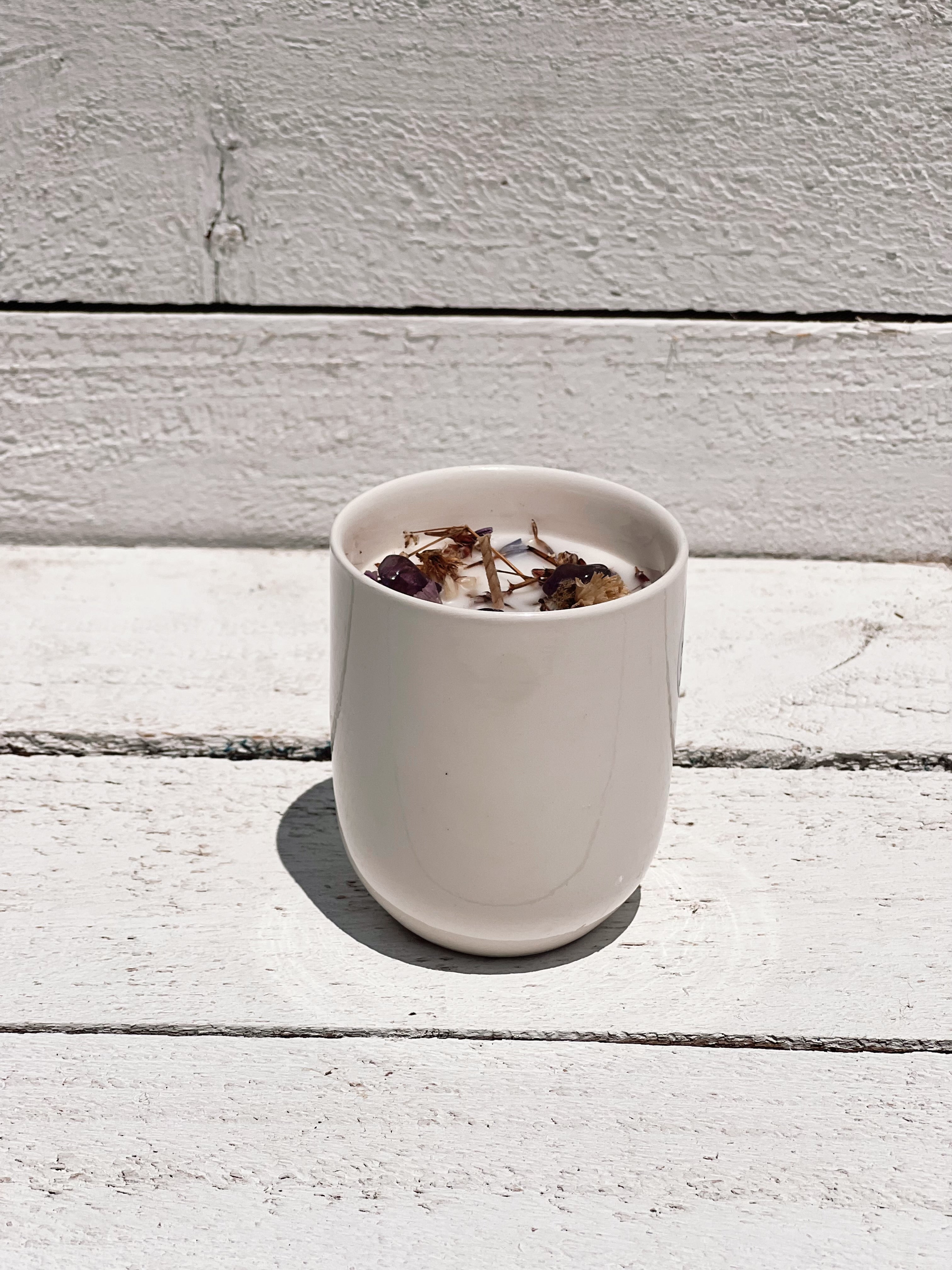 botanical ceramic soy candle | amethyst