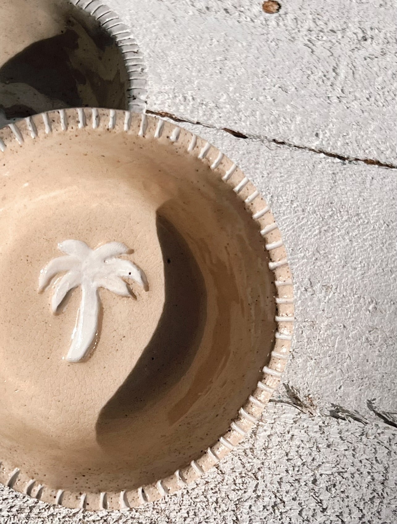 soleil small palm bowl | sand