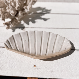 soleil seashell dish