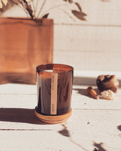 small amber wood wick soy candle
